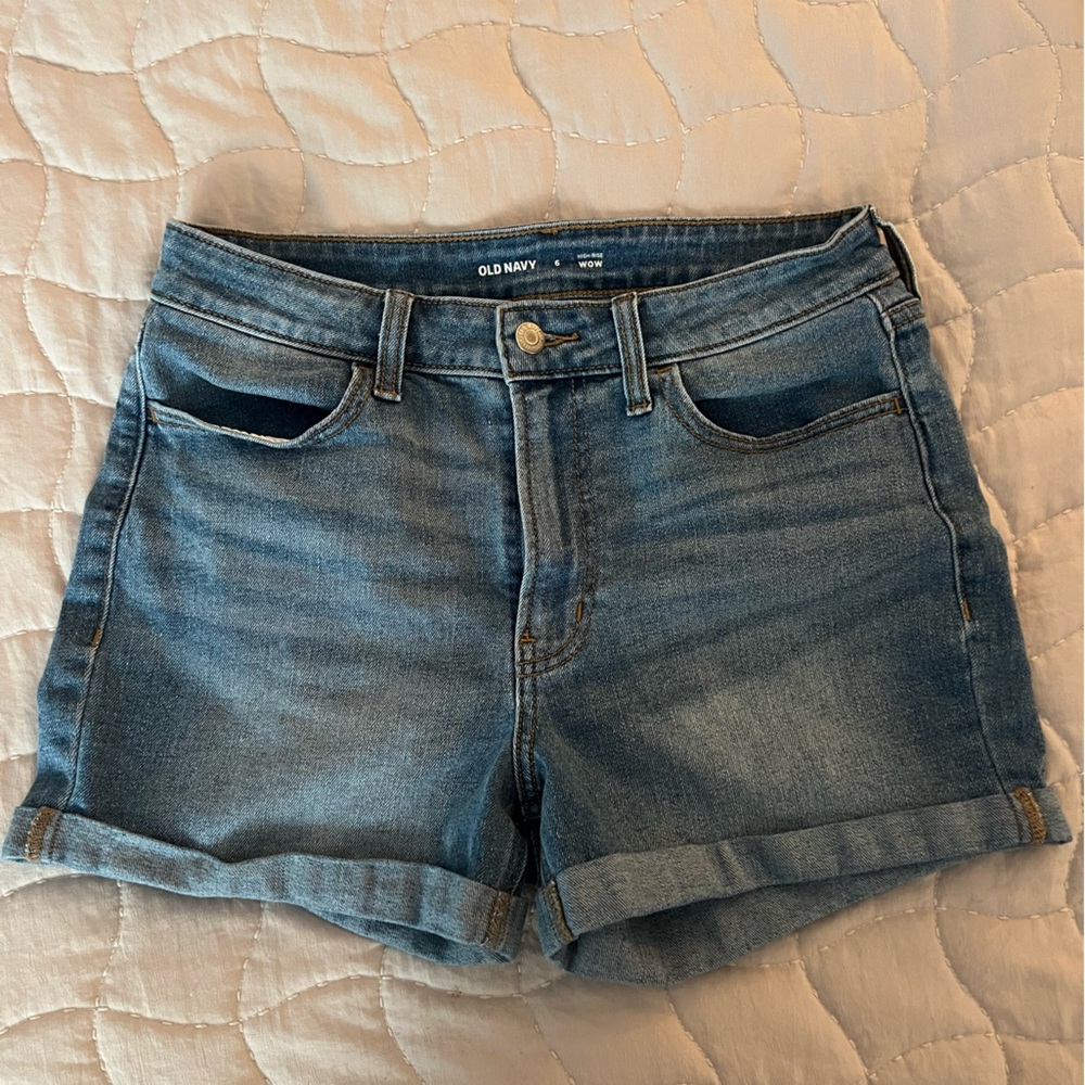 Old Navy Women's Classic Blue Jean Shorts